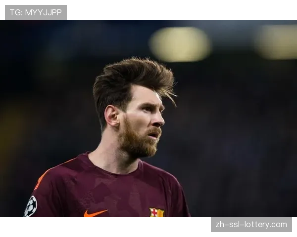 英国警方通报逮捕多名在欧冠比赛期间涉嫌网络暴力攻击球员的嫌疑人